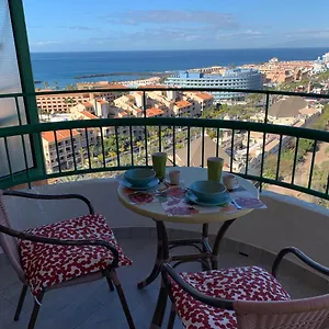 https://apartment-by-the-sea.tenerifehoteles.net