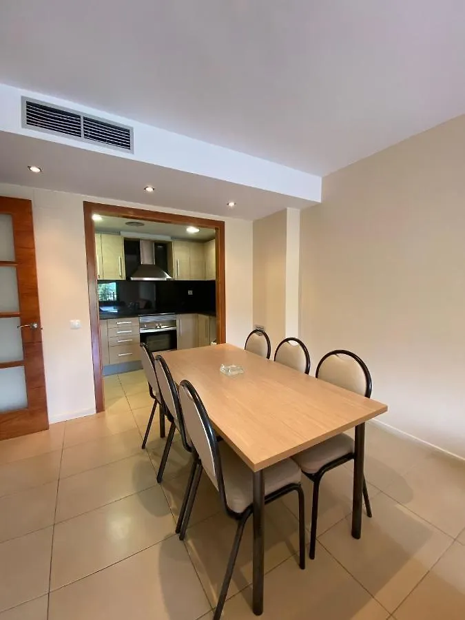 Apartaments Ar Trimar Lloret de Mar 0*,